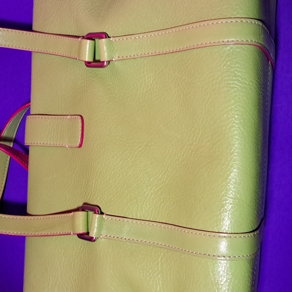 vintage Dooney & Bourke leather "Wicked" 💚shoulder Bag ST. PATRICKS DAY READY🍀 - Picture 15 of 16